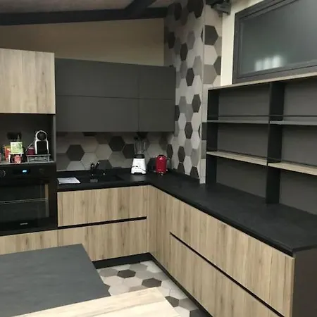 Apt 4 Pieces Facon Loft * Beausoleil